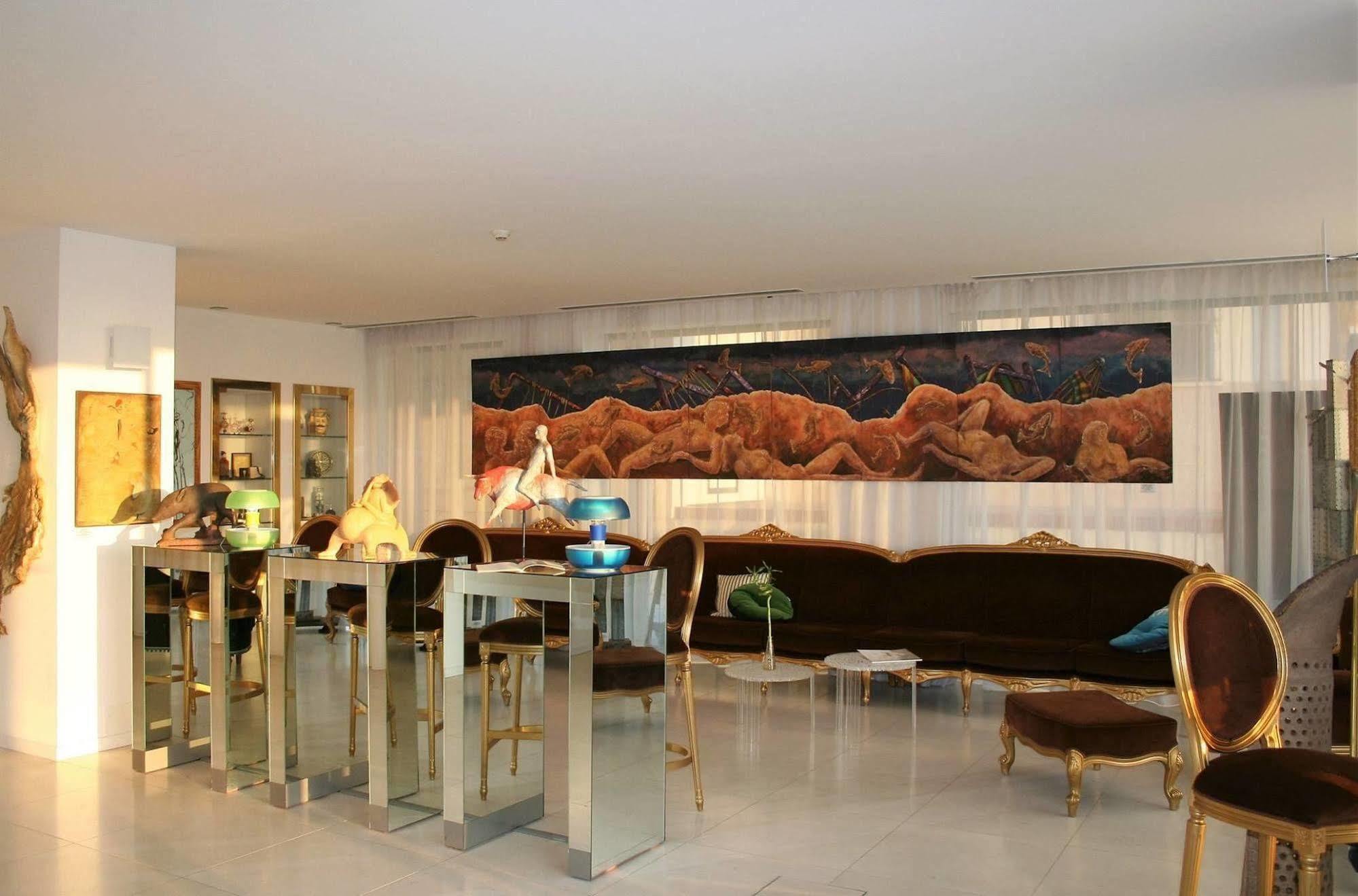 רימיני Hotel Sanmarino Idesign מראה חיצוני תמונה